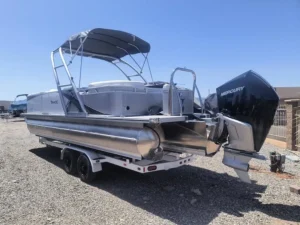 2025 Tahoe LTZ 2585 w/Marcury 300 HP