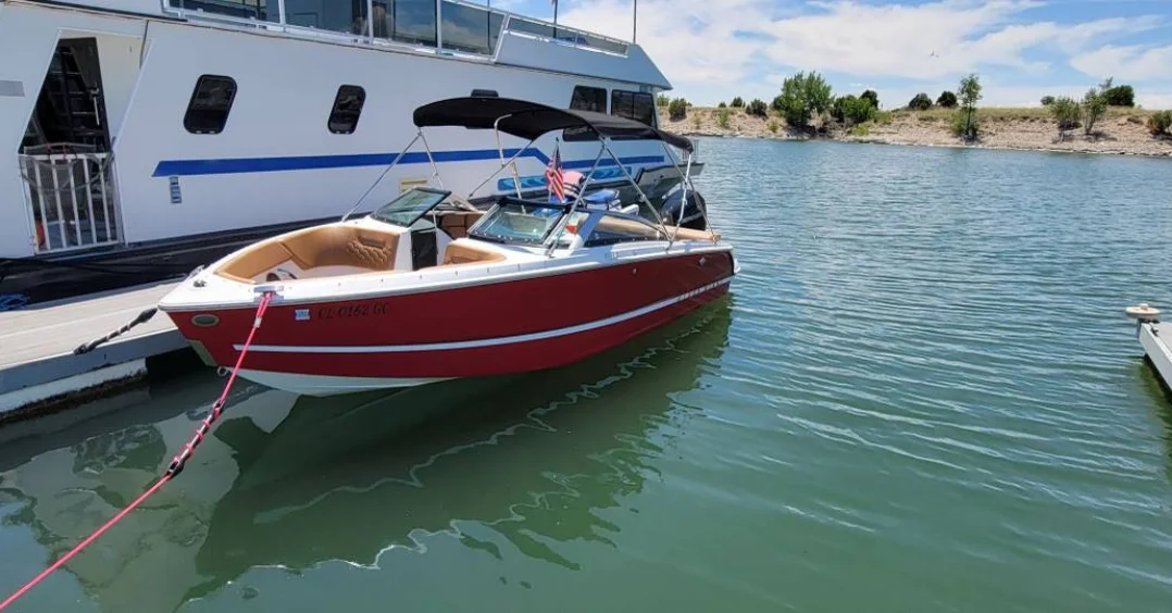 
								2024 Four Winns H1C Outboard full									