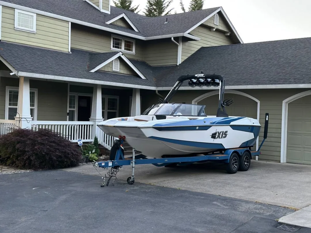 
								2022 Axis boat A22 by Malibu full									