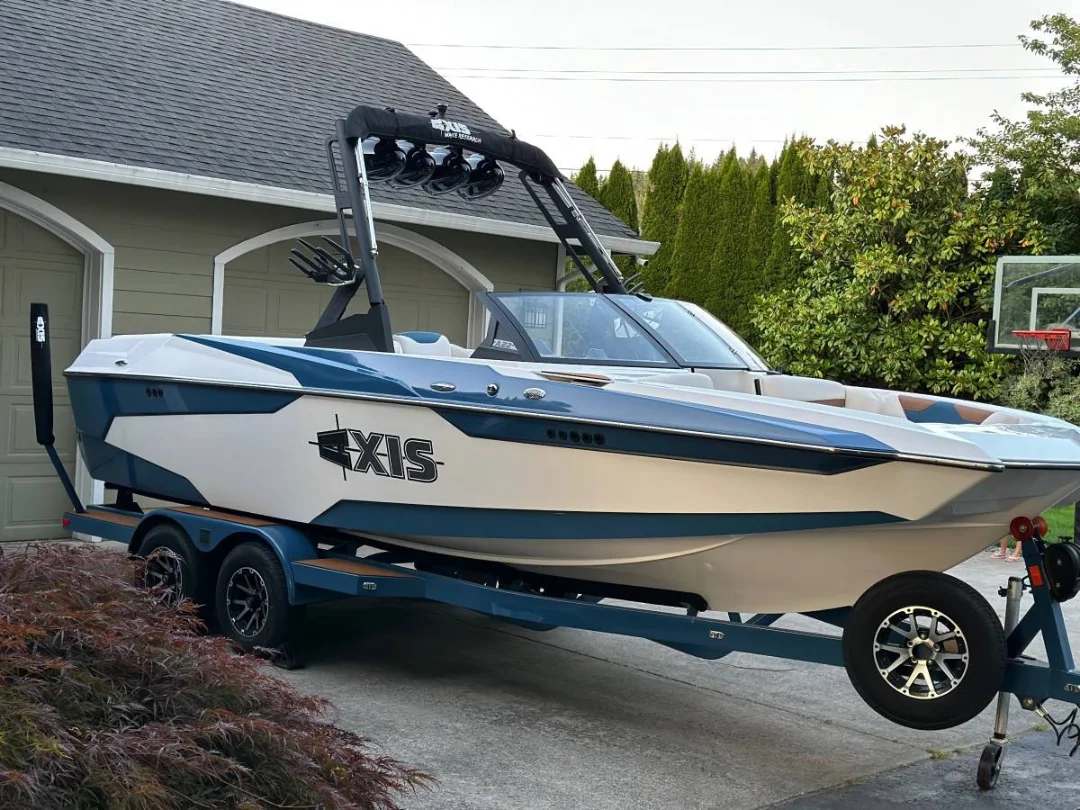 
								2022 Axis boat A22 by Malibu full									