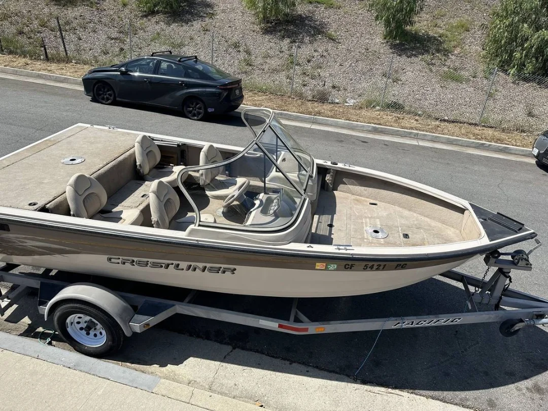 
								2002 Crestliner Super Hawk full									