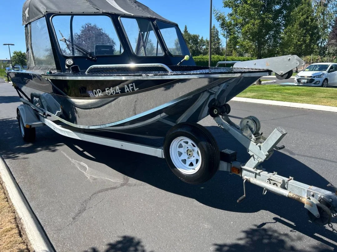 
								19′ DUCKWORTH ADVANTAGE JET W/302 FORD A/T 309 PUMP full									